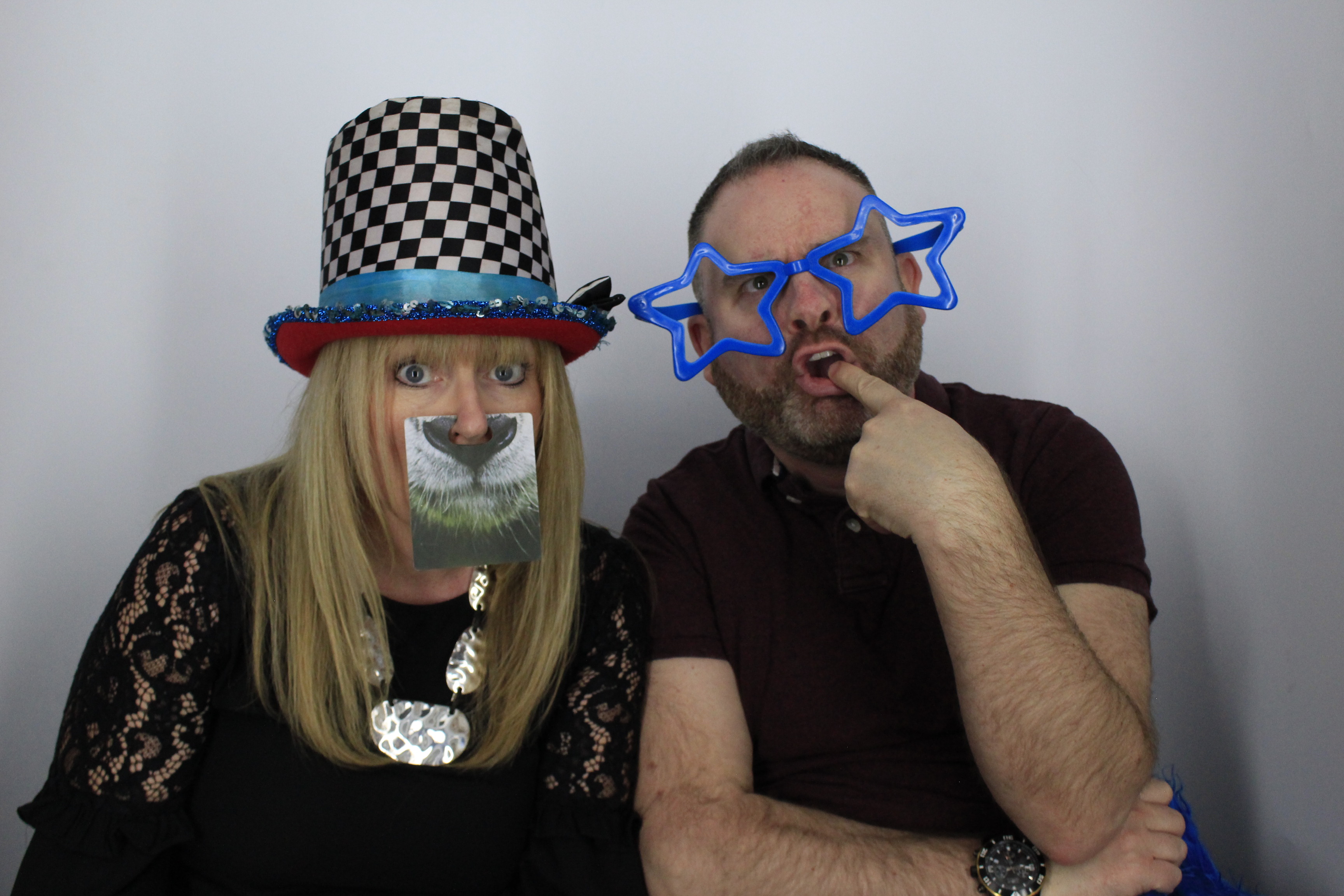 Darren and sarah’s 40th birthday celebration | View more photos from the event at gallery.myphotoboothexperience.co.uk/u/MyPhotoBoothExperienceLtd/Darren-and-sarah’s-40th-birthday-celebration